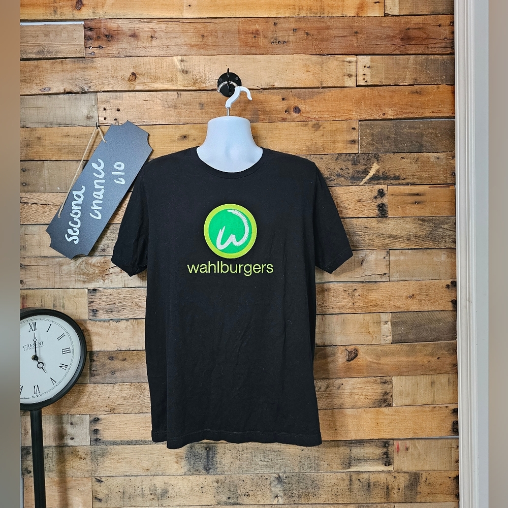 Wahlgear Wahlburgers Unisex Black Short Sleeve T-shirt Size XL